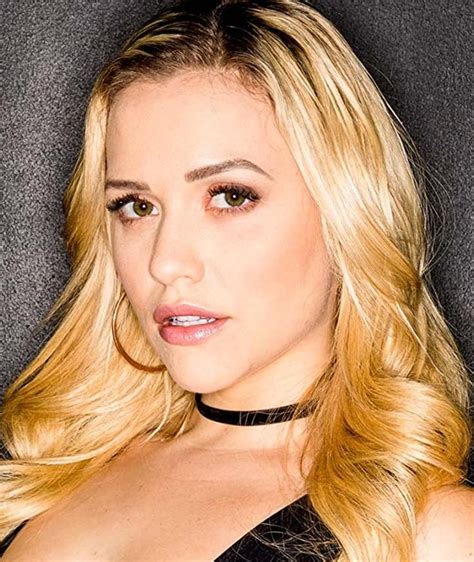 Mia Malkova : r/MiaMalkova